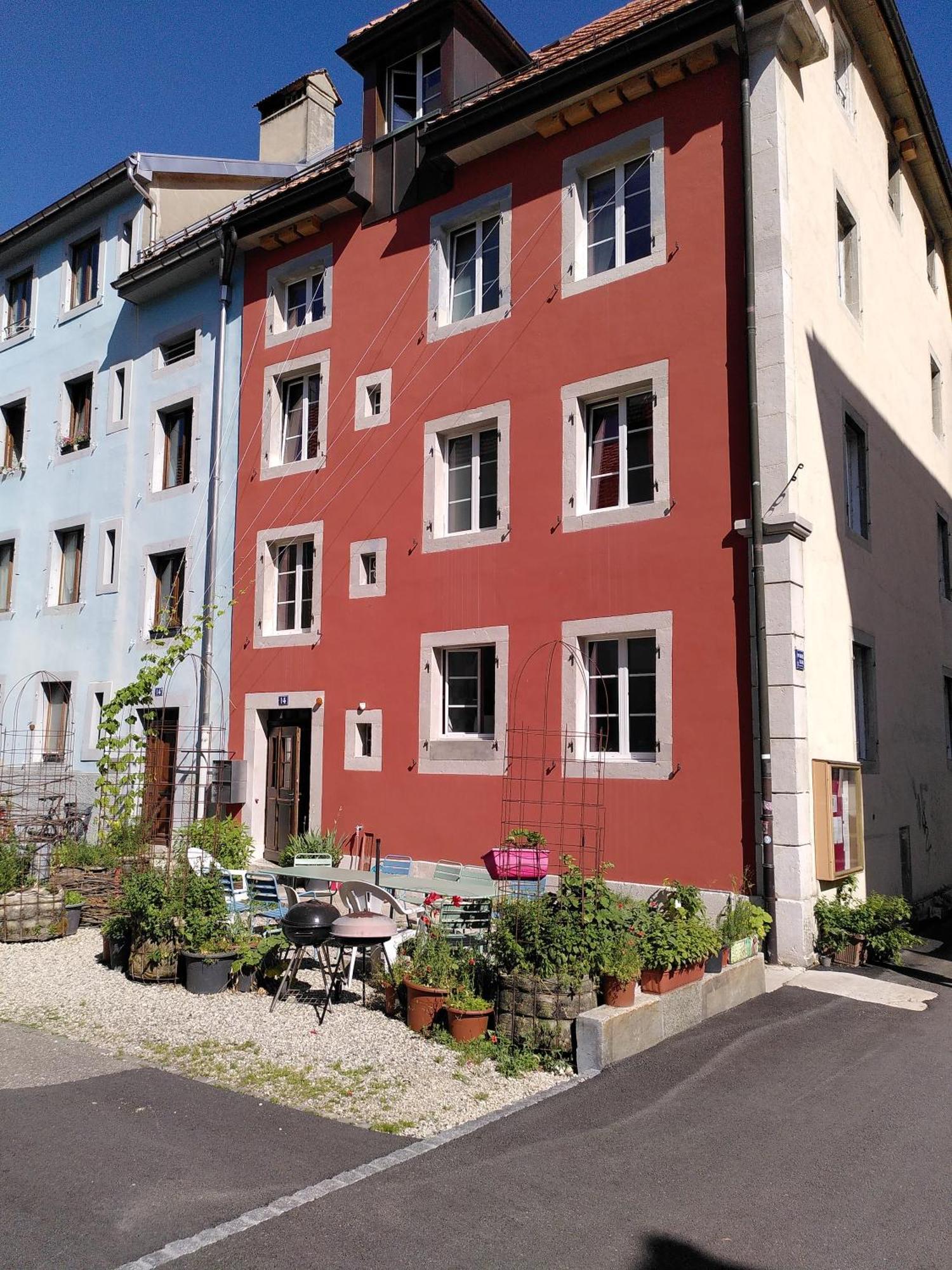 Maison La Coquille La Chaux De Fonds Eksteriør billede